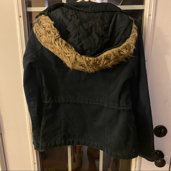 Hollister Coat - Picture 2 of 4